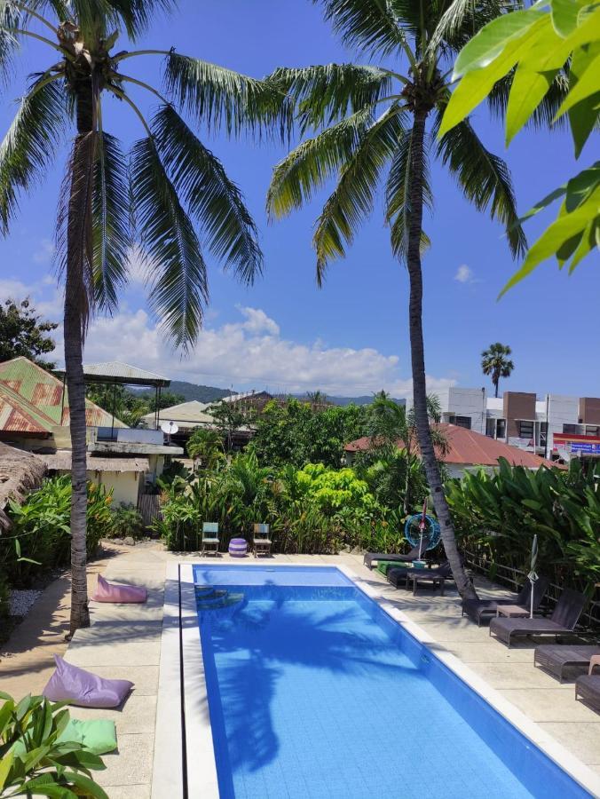 World Bnb Labuan Bajo Exterior photo