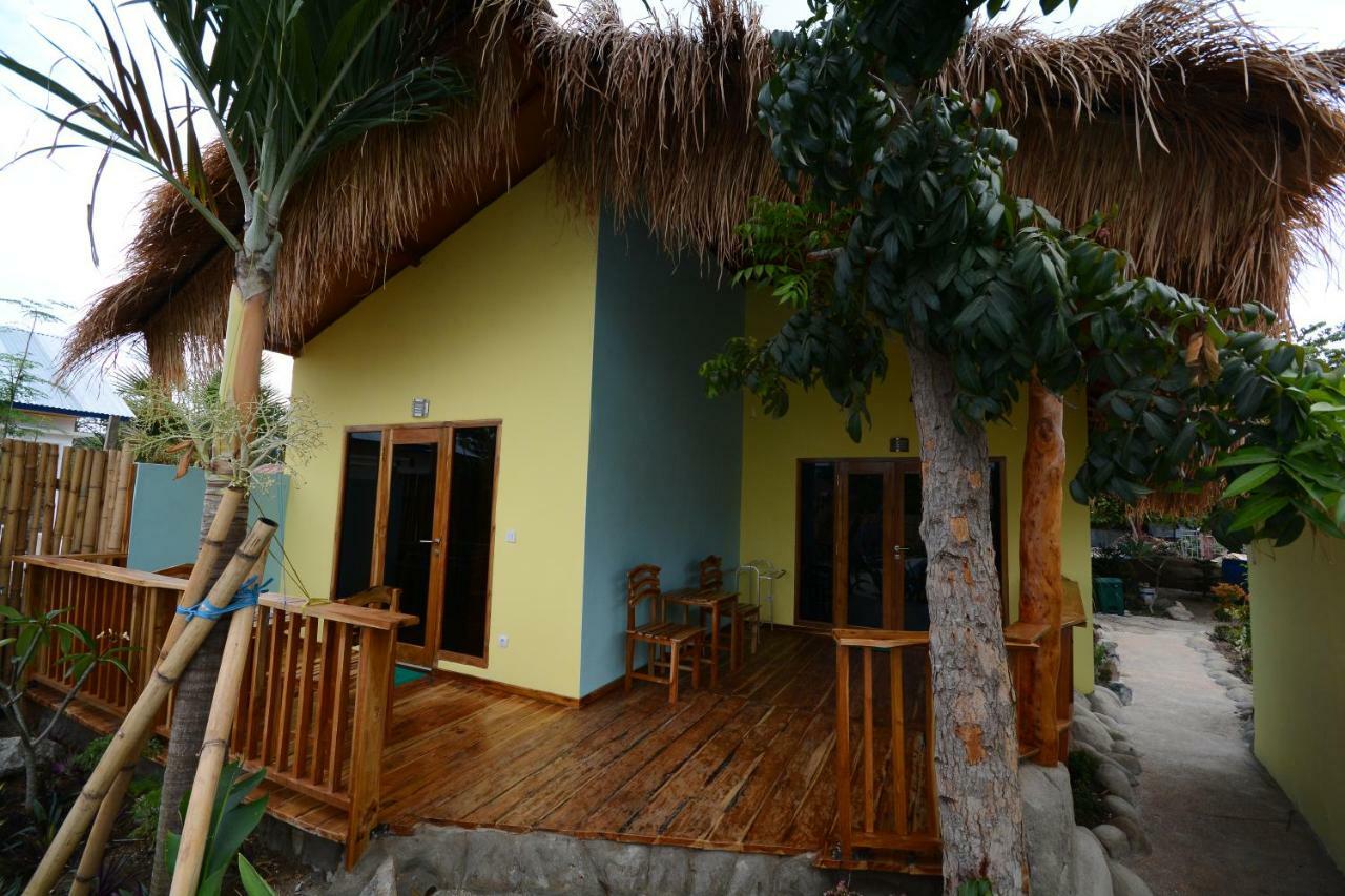 World Bnb Labuan Bajo Exterior photo